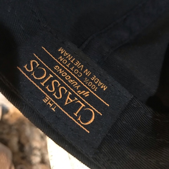 👟The Classics “Bomb” Cap - Picture 6 of 6